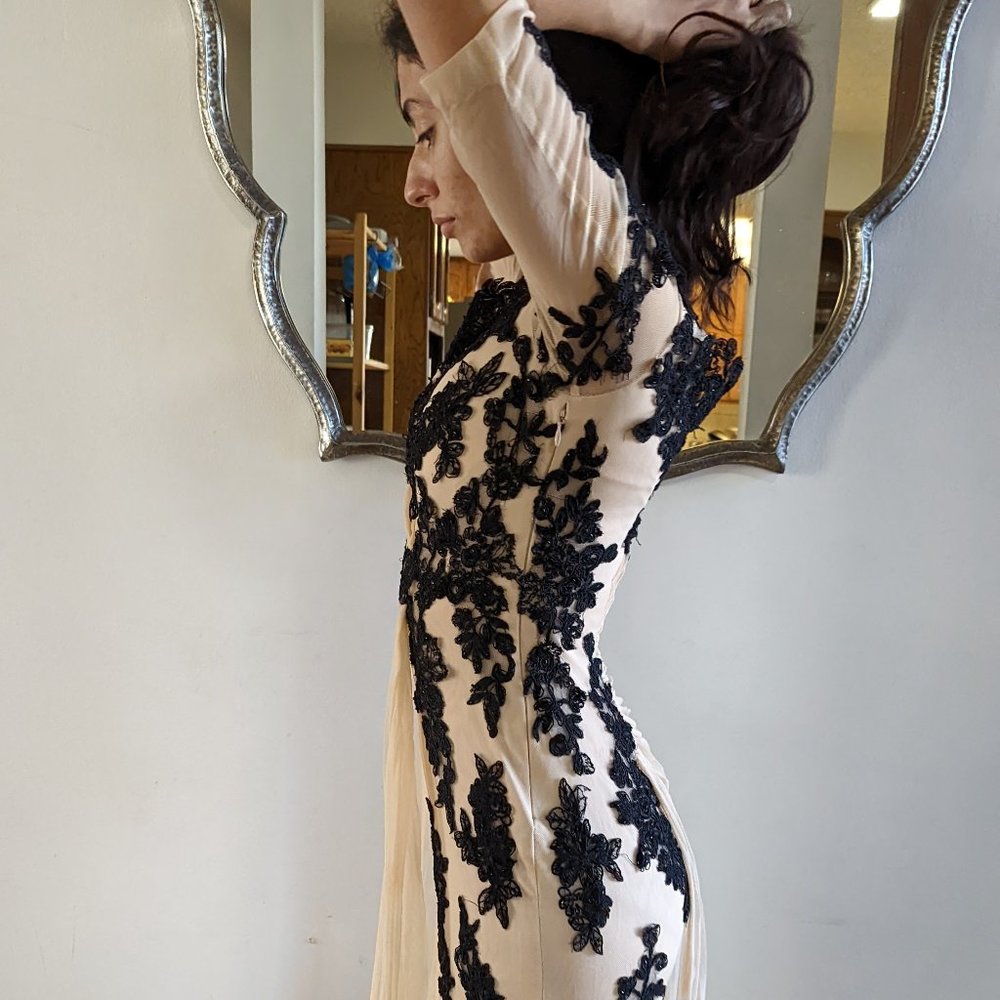 Sherri Hill Lace Nude And Black Evening Gown